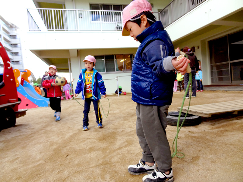 順次登園・自由遊び